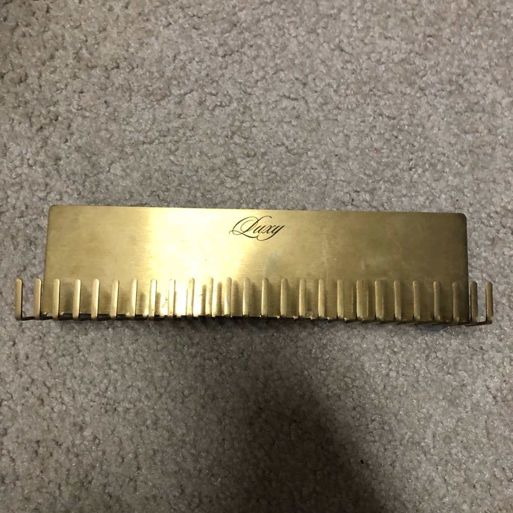Luxy Halo hair extension holder, gold